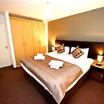 Staycity Millennium Walk Lägenhetshotell 3*