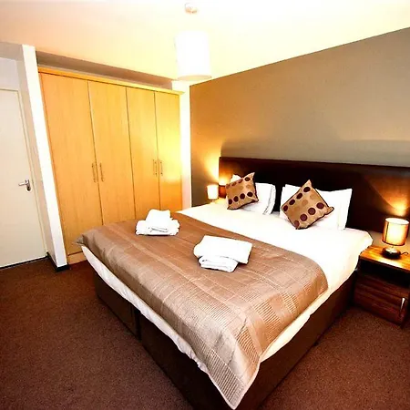 Staycity Millennium Walk Aparthotel 3*
