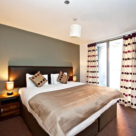 Apartahotel Staycity Millennium Walk