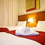 Staycity Millennium Walk Aparthotel