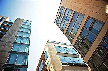 Staycity Millennium Walk Апарт-отель 3*
