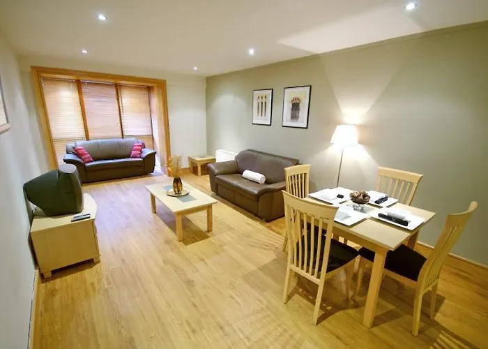 Staycity Millennium Walk 아파트호텔 3*